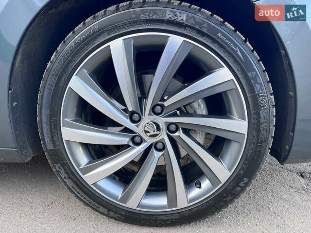 Шкода Октавия 2020 в Киеве на Automoto.ua Серый Шкода Октавия, объемом двигателя 1.97 л и пробегом 227 тыс. км за 20500 $, фото 33 на Automoto.ua