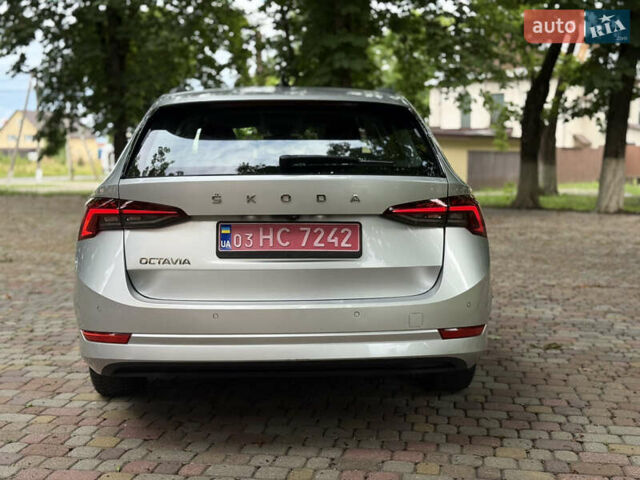 Шкода Октавія 2020 у Тячеве на Automoto.ua Сірий Шкода Октавія, об'ємом двигуна 2 л та пробігом 190 тис. км за 17500 $, фото 23 на Automoto.ua