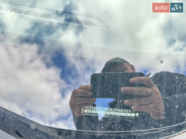 Серый Шкода Октавия, объемом двигателя 2 л и пробегом 185 тыс. км за 17500 $, фото 38 на Automoto.ua