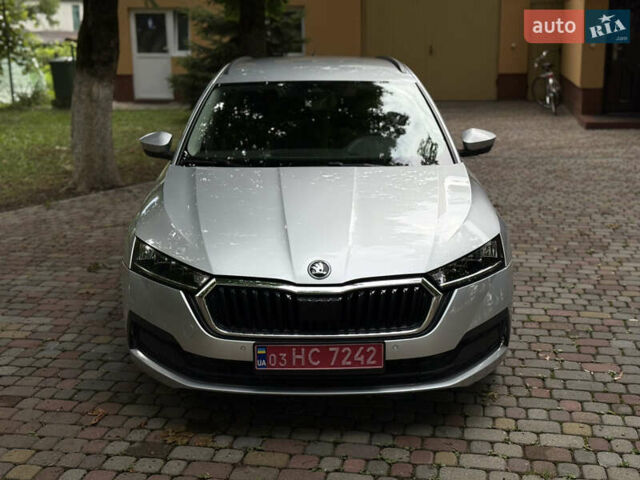 Шкода Октавія 2020 у Тячеве на Automoto.ua Сірий Шкода Октавія, об'ємом двигуна 2 л та пробігом 190 тис. км за 17500 $, фото 9 на Automoto.ua
