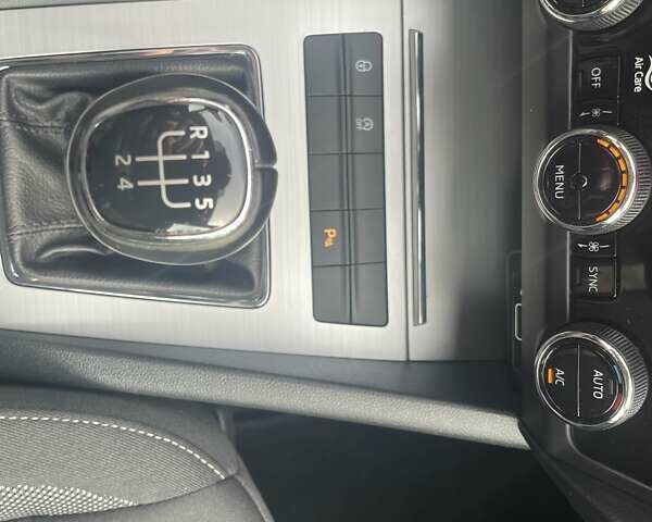 Сірий Шкода Октавія, об'ємом двигуна 1.6 л та пробігом 189 тис. км за 15499 $, фото 25 на Automoto.ua