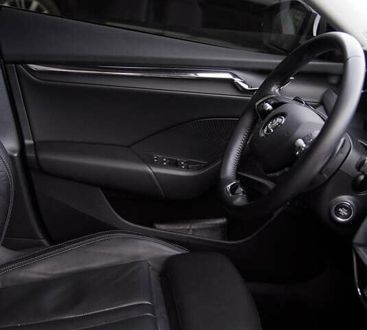 Серый Шкода Октавия, объемом двигателя 1.97 л и пробегом 149 тыс. км за 24000 $, фото 23 на Automoto.ua