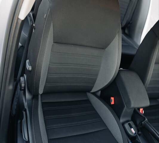 Шкода Октавия 2020 в Киеве на Automoto.ua Серый Шкода Октавия, объемом двигателя 1.97 л и пробегом 273 тыс. км за 15300 $, фото 40 на Automoto.ua