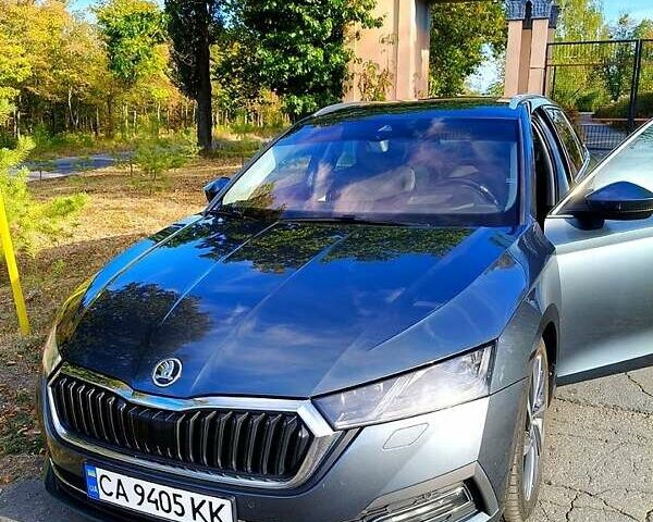 Сірий Шкода Октавія, об'ємом двигуна 2 л та пробігом 209 тис. км за 23500 $, фото 2 на Automoto.ua