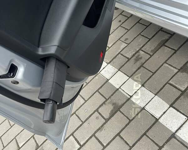 Серый Шкода Октавия, объемом двигателя 1.97 л и пробегом 223 тыс. км за 19899 $, фото 41 на Automoto.ua