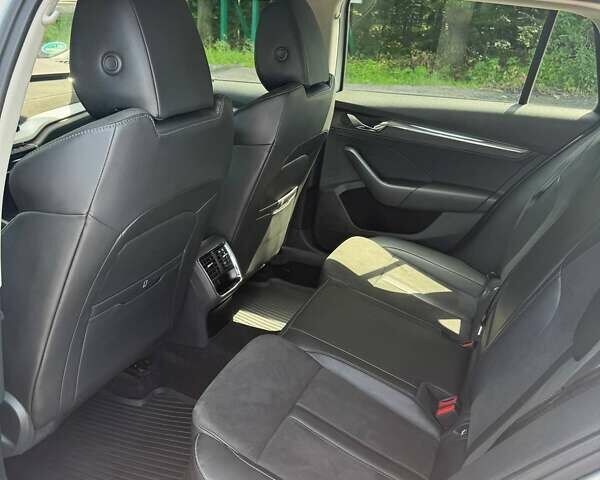 Сірий Шкода Октавія, об'ємом двигуна 1.97 л та пробігом 171 тис. км за 23000 $, фото 30 на Automoto.ua