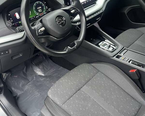 Серый Шкода Октавия, объемом двигателя 1.97 л и пробегом 223 тыс. км за 19899 $, фото 44 на Automoto.ua