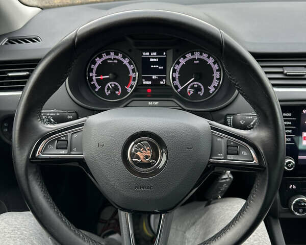 Серый Шкода Октавия, объемом двигателя 2 л и пробегом 185 тыс. км за 17500 $, фото 15 на Automoto.ua