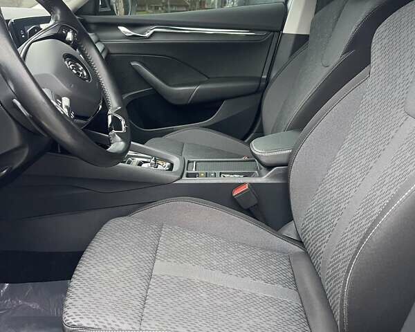 Серый Шкода Октавия, объемом двигателя 1.97 л и пробегом 223 тыс. км за 19899 $, фото 43 на Automoto.ua