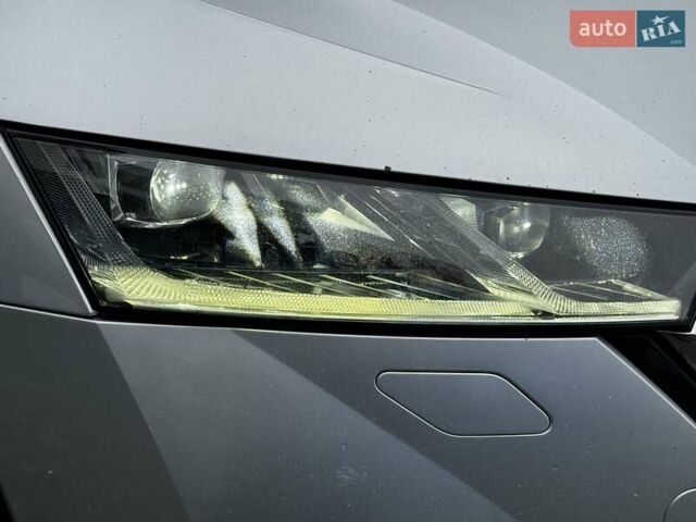Шкода Октавія 2020 у Хмельницькому на Automoto.ua Сірий Шкода Октавія, об'ємом двигуна 1.97 л та пробігом 180 тис. км за 25800 $, фото 18 на Automoto.ua