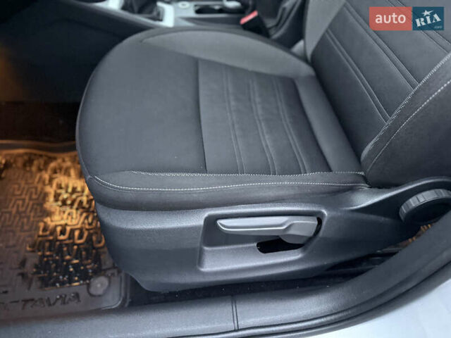 Сірий Шкода Октавія, об'ємом двигуна 1.6 л та пробігом 247 тис. км за 14200 $, фото 37 на Automoto.ua