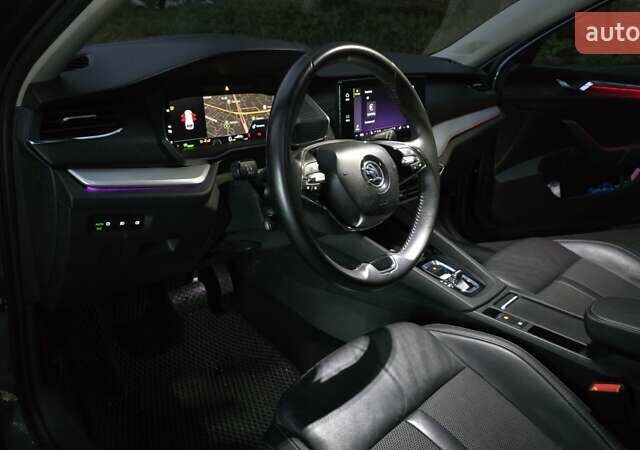 Сірий Шкода Октавія, об'ємом двигуна 1.4 л та пробігом 51 тис. км за 26995 $, фото 22 на Automoto.ua