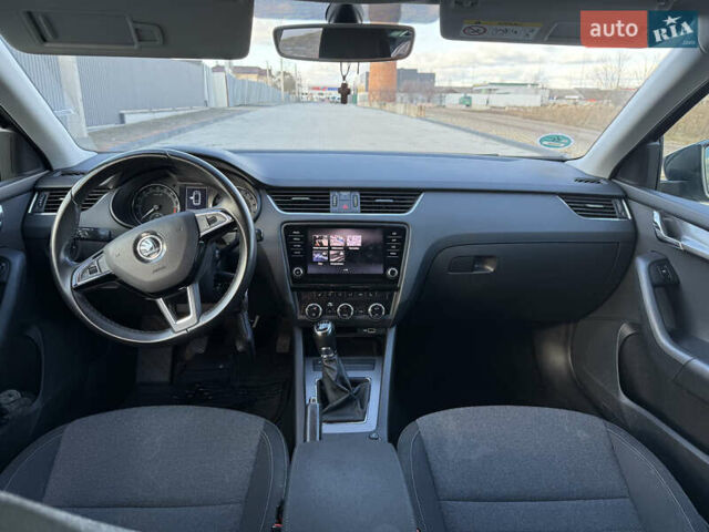 Серый Шкода Октавия, объемом двигателя 1.61 л и пробегом 230 тыс. км за 13900 $, фото 19 на Automoto.ua