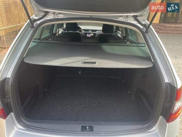 Сірий Шкода Октавія, об'ємом двигуна 1.6 л та пробігом 189 тис. км за 15499 $, фото 8 на Automoto.ua