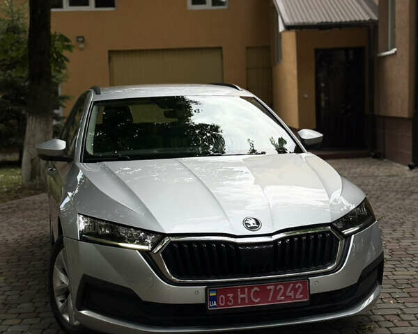 Шкода Октавія 2020 у Тячеве на Automoto.ua Сірий Шкода Октавія, об'ємом двигуна 2 л та пробігом 190 тис. км за 17500 $, фото 1 на Automoto.ua