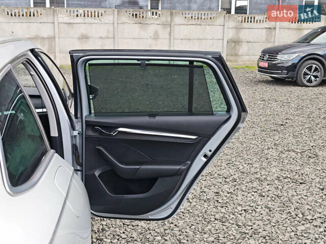 Серый Шкода Октавия, объемом двигателя 2 л и пробегом 166 тыс. км за 19900 $, фото 66 на Automoto.ua