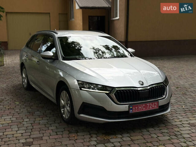 Шкода Октавія 2020 у Тячеве на Automoto.ua Сірий Шкода Октавія, об'ємом двигуна 2 л та пробігом 190 тис. км за 17500 $, фото 6 на Automoto.ua
