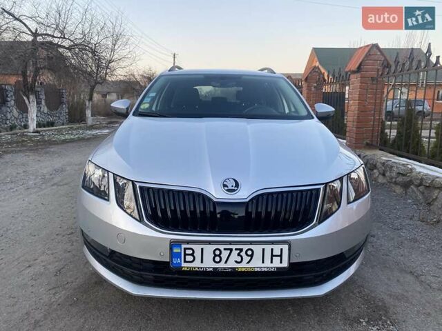 Серый Шкода Октавия, объемом двигателя 1.97 л и пробегом 259 тыс. км за 15500 $, фото 1 на Automoto.ua