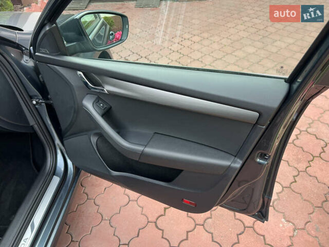 Серый Шкода Октавия, объемом двигателя 1.98 л и пробегом 200 тыс. км за 18499 $, фото 33 на Automoto.ua