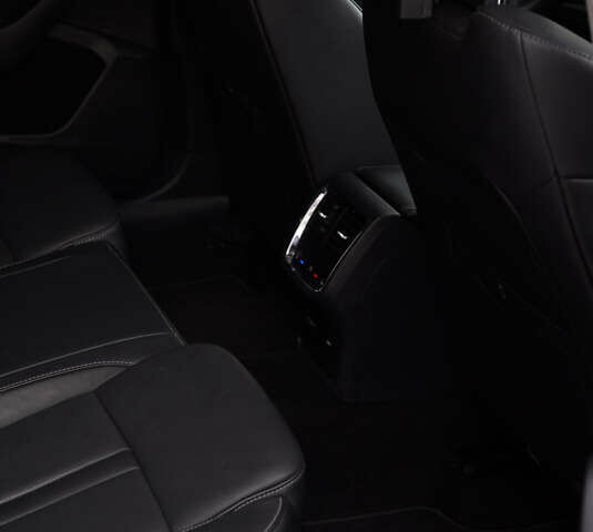 Серый Шкода Октавия, объемом двигателя 1.97 л и пробегом 149 тыс. км за 24000 $, фото 33 на Automoto.ua