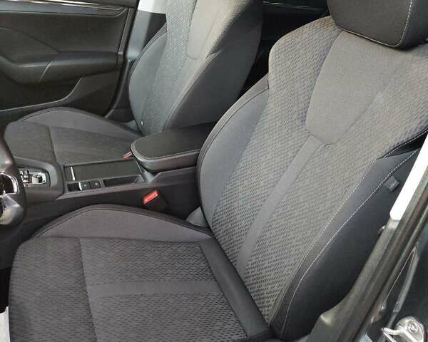 Серый Шкода Октавия, объемом двигателя 2 л и пробегом 206 тыс. км за 22700 $, фото 41 на Automoto.ua