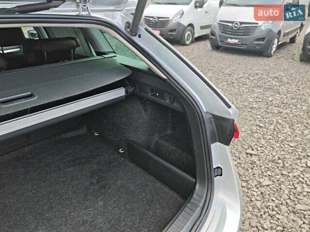 Серый Шкода Октавия, объемом двигателя 2 л и пробегом 166 тыс. км за 19900 $, фото 63 на Automoto.ua