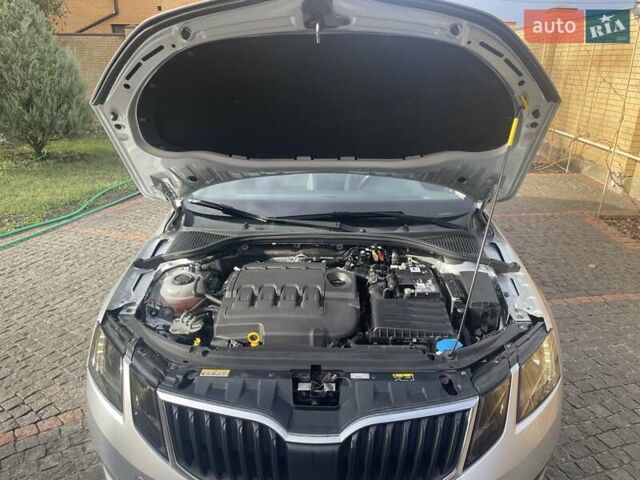 Сірий Шкода Октавія, об'ємом двигуна 1.6 л та пробігом 189 тис. км за 15499 $, фото 28 на Automoto.ua
