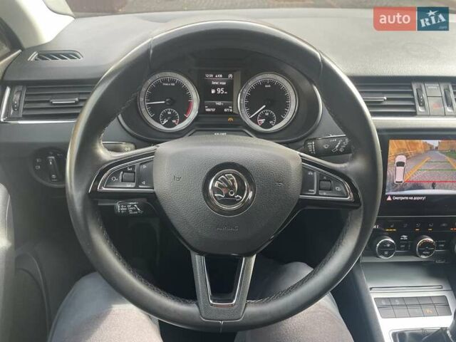 Сірий Шкода Октавія, об'ємом двигуна 1.6 л та пробігом 189 тис. км за 15499 $, фото 24 на Automoto.ua