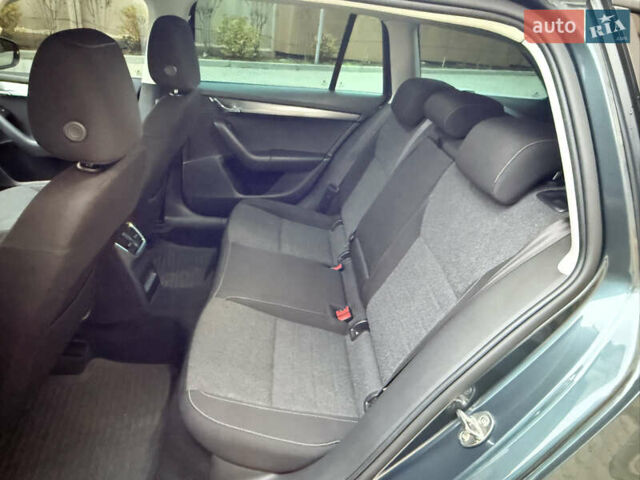 Серый Шкода Октавия, объемом двигателя 1.97 л и пробегом 283 тыс. км за 17499 $, фото 24 на Automoto.ua