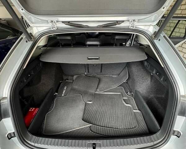Сірий Шкода Октавія, об'ємом двигуна 1.97 л та пробігом 171 тис. км за 23000 $, фото 26 на Automoto.ua