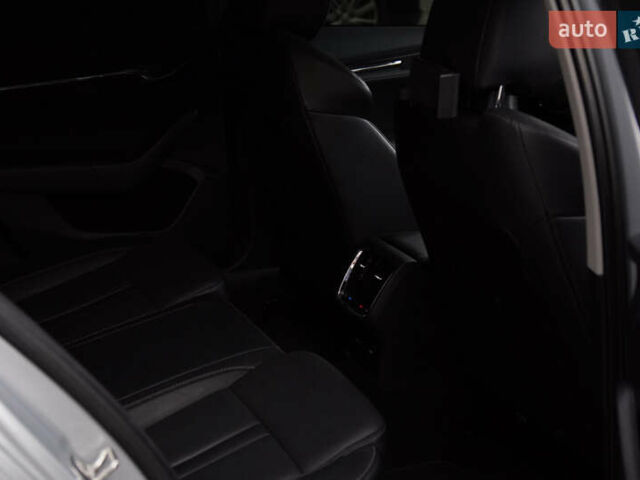 Серый Шкода Октавия, объемом двигателя 1.97 л и пробегом 149 тыс. км за 24000 $, фото 34 на Automoto.ua