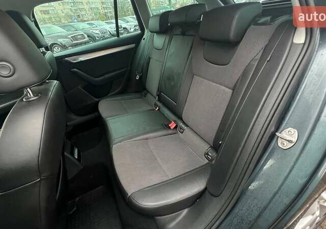 Серый Шкода Октавия, объемом двигателя 1.5 л и пробегом 255 тыс. км за 15990 $, фото 9 на Automoto.ua