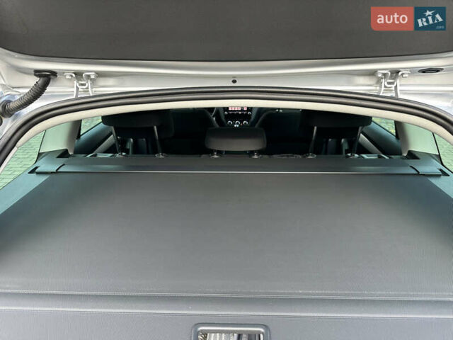 Серый Шкода Октавия, объемом двигателя 2 л и пробегом 185 тыс. км за 17500 $, фото 36 на Automoto.ua