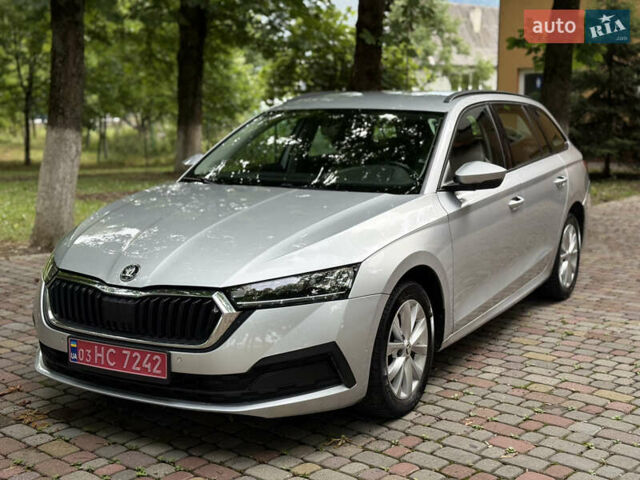 Шкода Октавія 2020 у Тячеве на Automoto.ua Сірий Шкода Октавія, об'ємом двигуна 2 л та пробігом 190 тис. км за 17500 $, фото 13 на Automoto.ua
