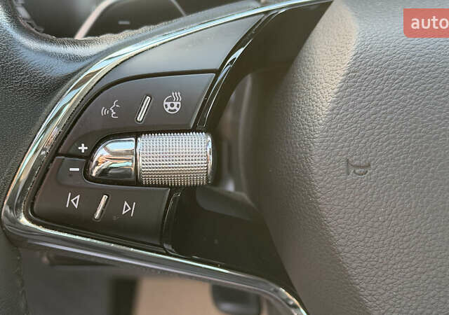 Серый Шкода Октавия, объемом двигателя 1.97 л и пробегом 203 тыс. км за 20900 $, фото 7 на Automoto.ua