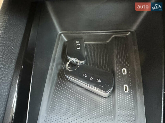 Шкода Октавія 2021 у Луцьку на Automoto.ua Сірий Шкода Октавія, об'ємом двигуна 2 л та пробігом 205 тис. км за 20900 $, фото 80 на Automoto.ua