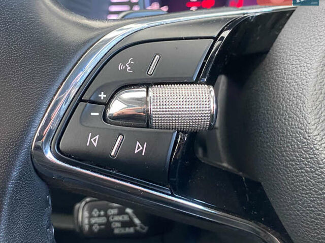 Серый Шкода Октавия, объемом двигателя 1.97 л и пробегом 203 тыс. км за 17950 $, фото 13 на Automoto.ua