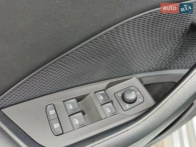 Сірий Шкода Октавія, об'ємом двигуна 1.97 л та пробігом 201 тис. км за 23700 $, фото 13 на Automoto.ua