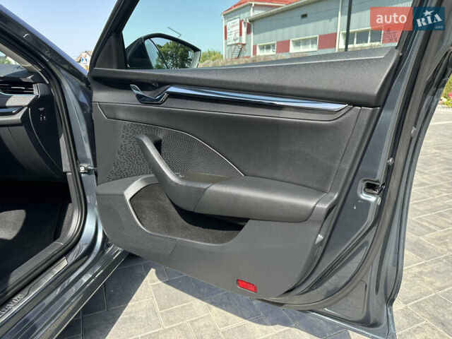 Сірий Шкода Октавія, об'ємом двигуна 2 л та пробігом 205 тис. км за 20800 $, фото 45 на Automoto.ua