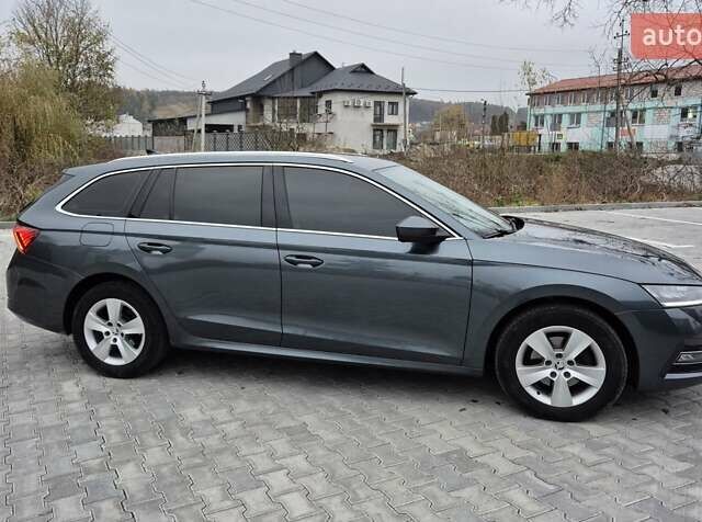 Серый Шкода Октавия, объемом двигателя 1.97 л и пробегом 227 тыс. км за 18900 $, фото 1 на Automoto.ua