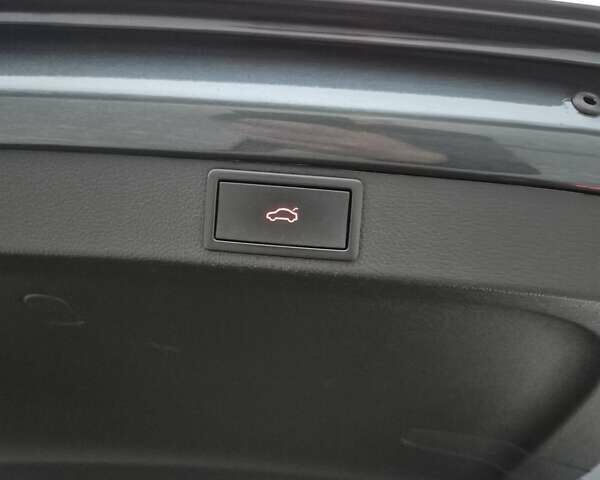 Серый Шкода Октавия, объемом двигателя 1.97 л и пробегом 227 тыс. км за 18900 $, фото 34 на Automoto.ua