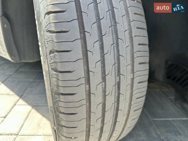 Шкода Октавія 2021 у Луцьку на Automoto.ua Сірий Шкода Октавія, об'ємом двигуна 2 л та пробігом 205 тис. км за 20900 $, фото 88 на Automoto.ua