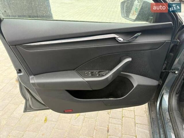 Серый Шкода Октавия, объемом двигателя 0 л и пробегом 136 тыс. км за 14523 $, фото 10 на Automoto.ua