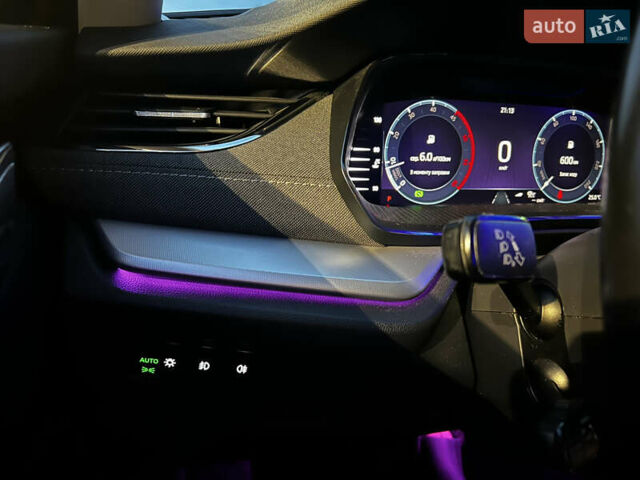 Шкода Октавия 2021 в Чернигове на Automoto.ua Серый Шкода Октавия, объемом двигателя 1.97 л и пробегом 229 тыс. км за 21900 $, фото 30 на Automoto.ua