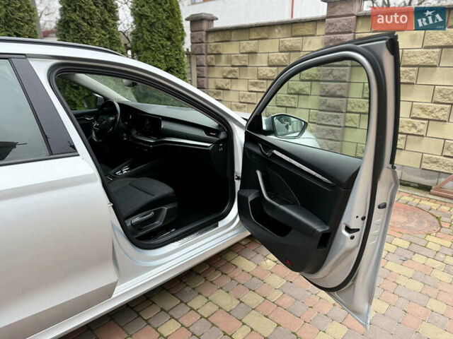 Серый Шкода Октавия, объемом двигателя 2 л и пробегом 247 тыс. км за 22222 $, фото 8 на Automoto.ua