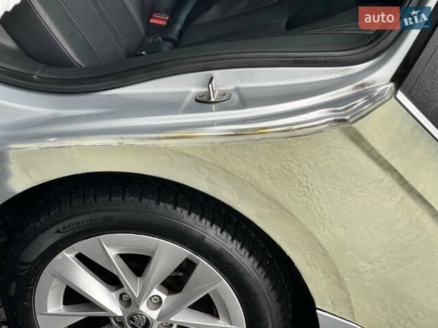 Сірий Шкода Октавія, об'ємом двигуна 1.97 л та пробігом 65 тис. км за 18700 $, фото 71 на Automoto.ua