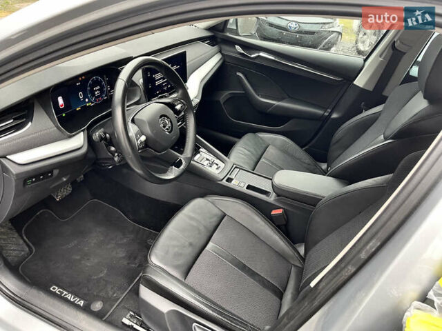 Сірий Шкода Октавія, об'ємом двигуна 1.97 л та пробігом 65 тис. км за 18700 $, фото 56 на Automoto.ua