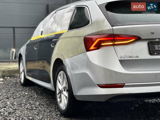 Сірий Шкода Октавія, об'ємом двигуна 1.97 л та пробігом 65 тис. км за 18700 $, фото 80 на Automoto.ua