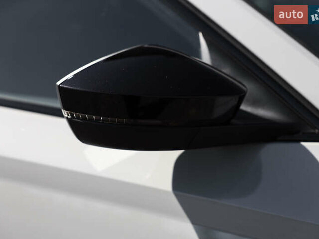 Серый Шкода Октавия, объемом двигателя 2 л и пробегом 210 тыс. км за 29900 $, фото 59 на Automoto.ua