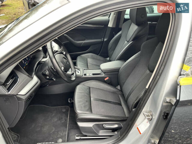 Сірий Шкода Октавія, об'ємом двигуна 1.97 л та пробігом 65 тис. км за 18700 $, фото 57 на Automoto.ua